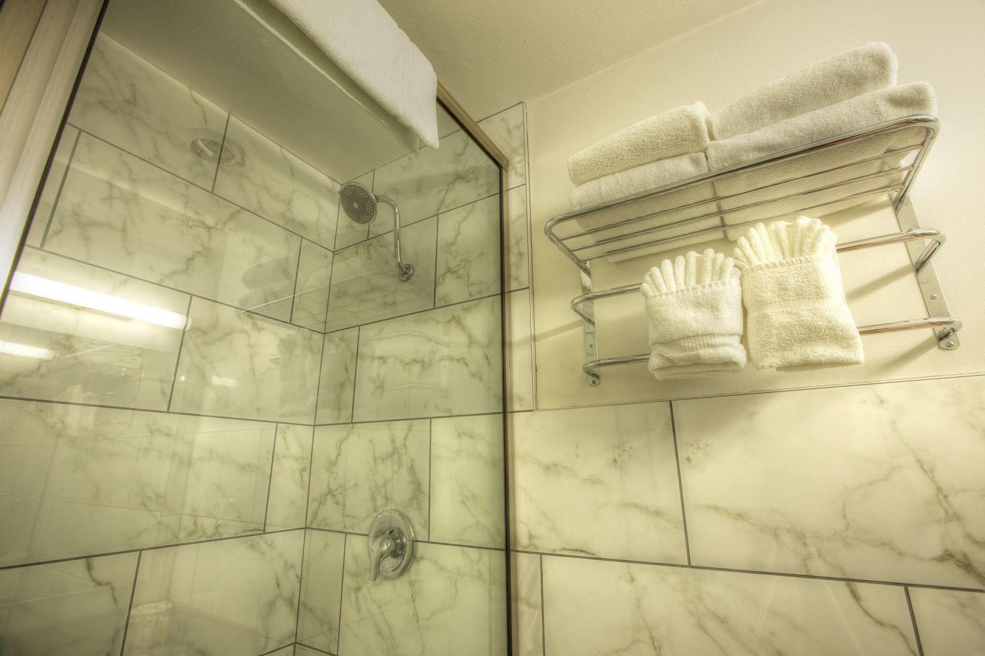 ספוקיין Hotel Ruby מראה חיצוני תמונה